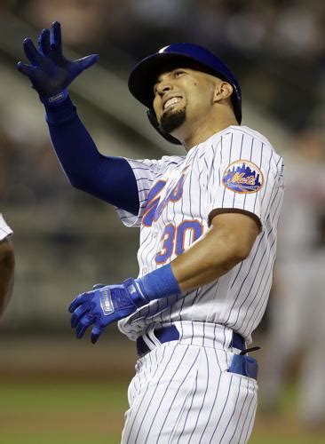 Mets avoid sweep with huge fifth inning to beat Braves