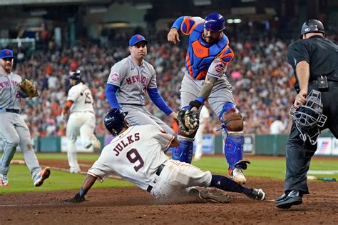 Mets drop second straight after Astros pull out rollercoaster victory