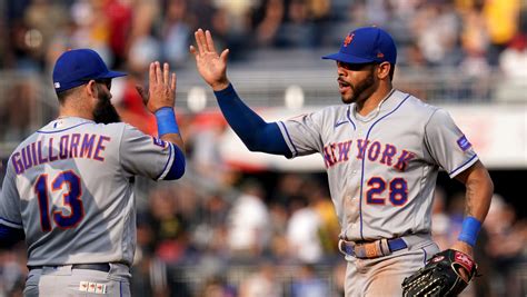 Mets stop 7-game skid, beat Pirates 5-1 behind Canha’s 3 RBIs