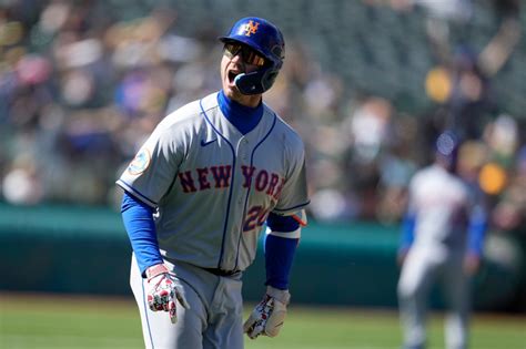 Mets sweep A’s after extra-innings win in series finale