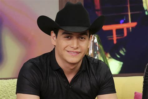 Mexican ballad singer Julián Figueroa dies at 27