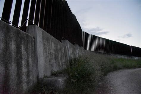 Mexican government says it 'rejects' Texas immigration enforcement bill