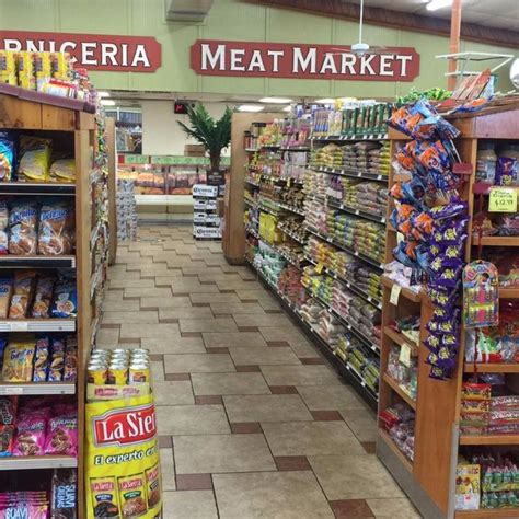 Your neighborhood meat market since 1986. Serving tacos, burritos, and tortas, carnitas, birria and barbacoa. Serving Menudo on Saturdays and Sundays. Open seven days a week. Come get all your grocery needs. \n…. Yelp users haven’t asked any questions yet about Azteca Market.. 