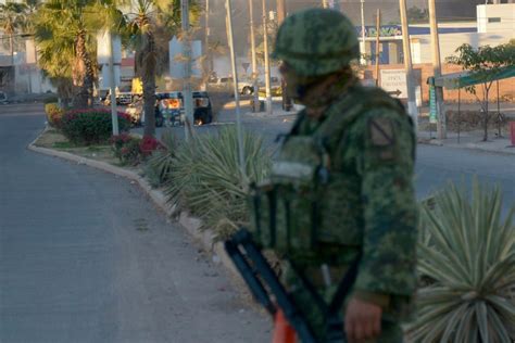 Mexico charges 4 soldiers with killings in Nuevo Laredo
