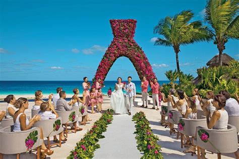 Mexico destination wedding. Top 10 Indian Wedding Packages in Mexico. 1. South Asian Weddings by El Dorado Casitas Royale. Only a few resorts make our wedding team weak in the knees, El Dorado is one of them! Located on the stunning Caribbean beachfront, this resort offers gourmet international cuisine, a world-class spa, and unique experiences. 