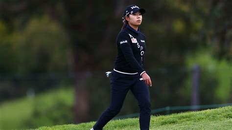 Mi Hyang Lee leads LPGA Tour event at Palos Verdes with 65