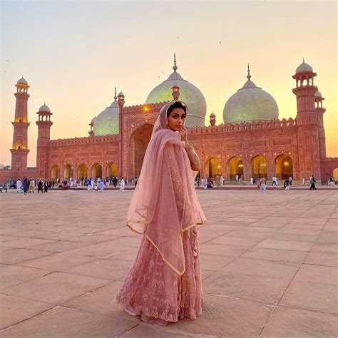 Mia Megan Instagram Lahore