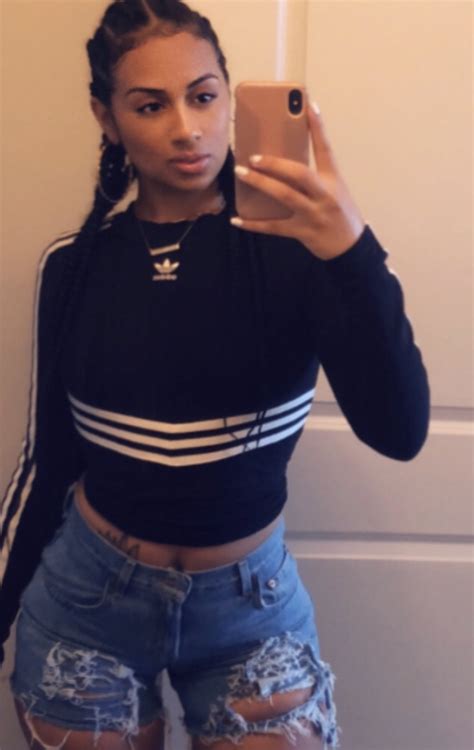 On Tuesday (Mar 31), Carmelo Anthony ‘s alleged baby’s mother, Mia Burks, took to Instagram to answer fan questions, but it seemed most fans were only interested …. 