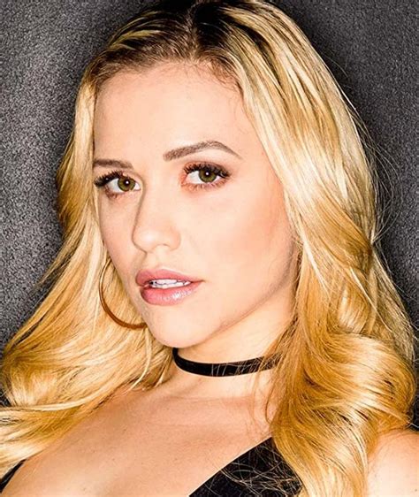 Mia Malkova was born on July 1, 1992,an American Model, Pornographic Actress. Mia is White by ethnicity. Mia was born in Palm Springs, California, , United States. There is no information about her parents to the media.Mia started career as adult actress. Mia received AVN Award for a title in 2014.Mia is a married person. 