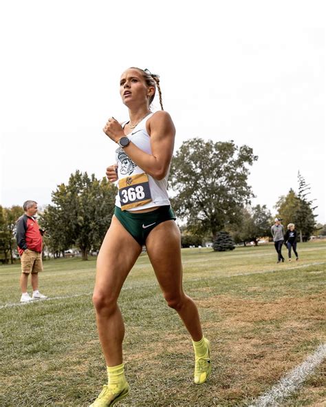 Mia__Rogan Onlyfans Leaked [PPV] 🔥 171 Videos