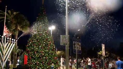 Miami’s annual Tree Lighting and Holiday Festival spark festive beginnings for December