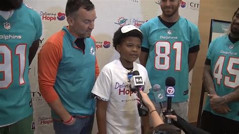 Miami Dolphins partner with City Furniture for Delivering Hopes event at Hard Rock Stadium