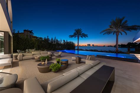 Miami Luxury Real Estate Steals