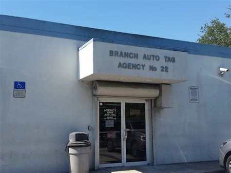  1 . Motor Vehicle Department. 3.1 (98 reviews) Departments of Motor Vehicles. “Would never imagine leaving a 5-star review for DMV office but I was so impressed today.” more. 2 . Florida Department Of Highway Safety And Motor Vehicles. 2.4 (39 reviews) Departments of Motor Vehicles. . 