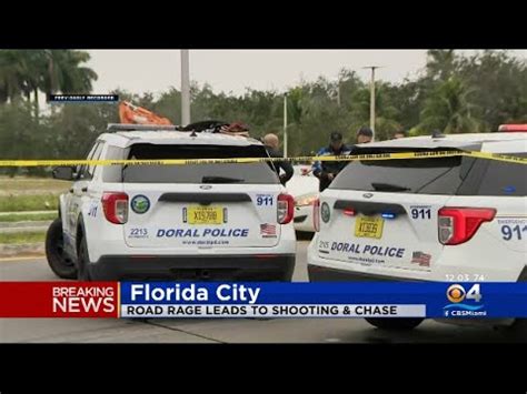 Miami dade car chase. Miami-Dade Police work a crime scene around Northwest 62nd Street and Seventh Avenue in Miami, Florida, on Monday, Aug. 15, 2022. A Miami-Dade police officer was shot after a car chase in Liberty ... 