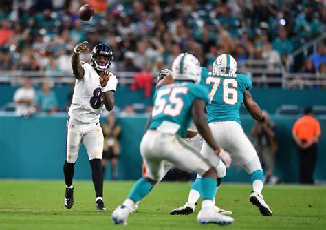 Miami dolphins vs ravens. The Baltimore Ravens and Miami Dolphins go head-to-head at M&T Bank Stadium on Sunday in a matchup that could help determine the AFC's No. 1 seed in the playoffs. RavenCountry.com keeps you ... 