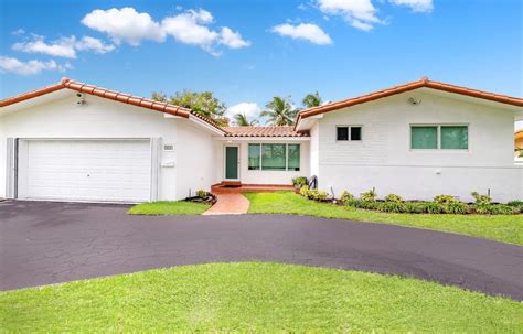 Miami springs homes for sale. Things To Know About Miami springs homes for sale. 