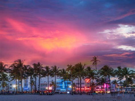 Miami sunset. 10 Idyllic Places To Watch The Miami Sunset. By: Charlotte Trattner | November 14, 2022 | Food & Drink Guide. Miami is undoubtedly and magical city with lots to offer. From its scenic Downtown skyline to … 