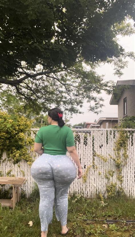 Got some leaks ? She has lipedema so she's just gonna keep getting thicker on the ass no matter what she does. Damn. More. More indeed, tell me if you've got the name. 5 mo. ago. mia khalif. CR_Cyclone 5 mo. ago. Her twitter is MiaSaKhalif IG is miaa.sa.khalif.