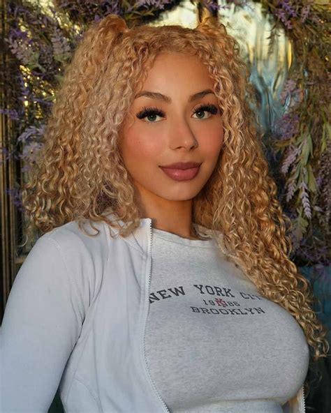 😈 XxX Miasorety Leaked