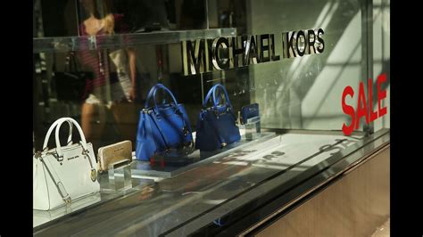 Michael Kors to Close Up to 125 Stores