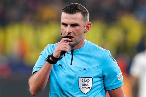 Michael Oliver Whats App Pudong