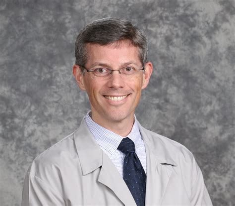  Dr. Michael Osten is a family physician in Hoffman Est, IL, who offers primary care services for every member of the family – from children to seniors. Reviews of Dr. Osten Dr. Osten . 