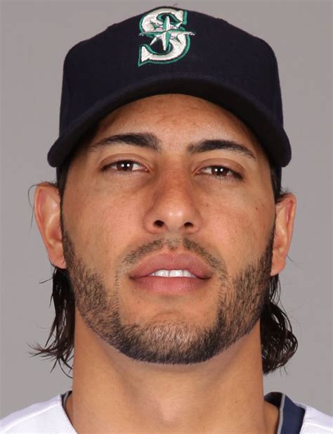 Michael morse. This was such a strange sports moment that it took home the award for Oddity of the Year from MLB. Michael Morse, who joined the MLB in 2005, once hit a home run without a bat. Here's how that … 