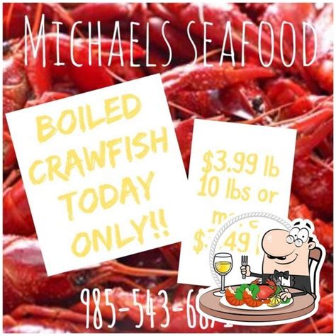 Hammond, LA; Michaels Seafood; HOT BOILED CRAWFISH Boiled Crab