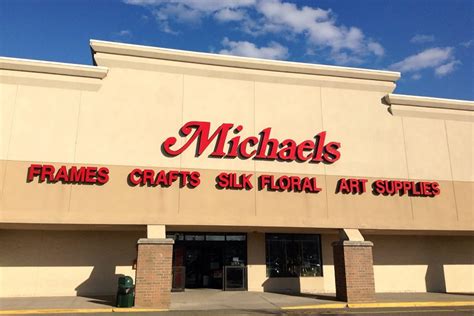 North Hills Village. (412) 369-0307. 4. In Store Shopping. Same Day Delivery. Michaels arts and crafts stores offer a wide selection that's sure to cover your creative needs. Find inspiration at our craft store in Butler, Pennsylvania.. .