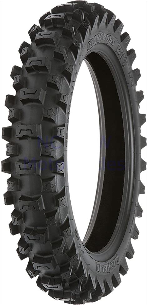 There are different depths and shapes of lugs. The choice of tread type depends primarily on the soil or road surface most used: traction, abrasion and cut risk, rapid wear and tear, etc. Optimum material performance largely depends on the choice of tire: 1: Lined (normal tread depth) 2: Traction (normal tread depth) 3: Normal (normal tread depth). 