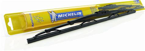 The Michelin rear windshield wiper blade for your vehicle improves visibility in rain. The plastic frame is hinged so that it flexes to spread downward pressure over multiple points along the blade. This ensures that the wiper follows the contours of your windshield, resulting in a thorough wipe with no streaks. .... 