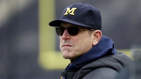 Michigan’s Harbaugh tells team he will serve 3-game suspension for NCAA violations, AP sources say