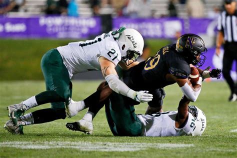 Michigan State defenders Kalon Gervin and Chase Kline enter …