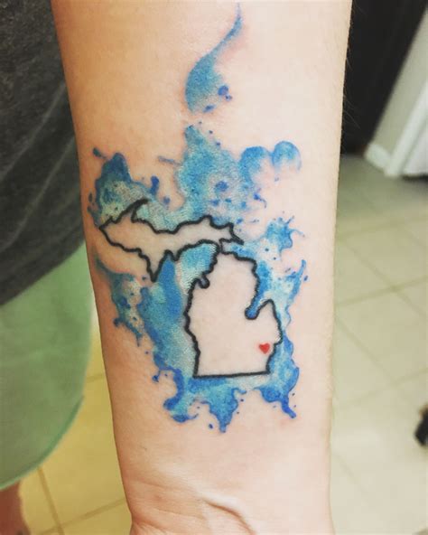Michigan Watercolor Tattoo Michigan tattoos, Wisconsin tattoos, Small