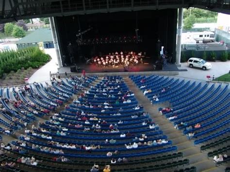 Seating view photo of Michigan Lottery Amphitheatre, section 200, ro