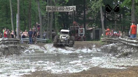 Check out some afternoon footage at Steve's Hog N Bog. Great times