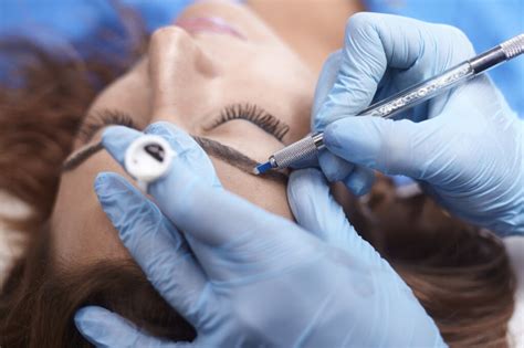 Microblading classes. Eyebrow microblading has become a popular beauty trend in recent years, offering a semi-permanent solution for those seeking perfectly shaped and defined brows. However, one common... 