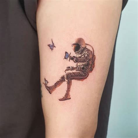 Microrealism tattoo. Phil walked into the lobby of the tattoo shop wearing a beanie hat paired with a tank top showing little peeks into his own rich tattoo history. I searched different... Edit Your P... 