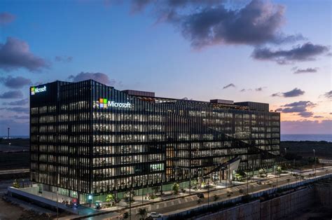 Microsoft to open 5 new sites in Israel, double R&D workforce