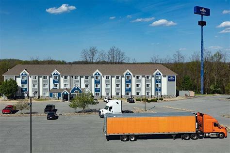 Microtel Inn by Wyndham Beckley 2* Beckley, West Virginia, …