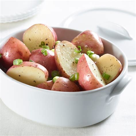 Microwave red potatoes. Russet Potatoes: · DO NOT remove or poke holes in the wrap. · For one potato, microwave on HIGH for 8 minutes. · For more than one potato, microwave on HIGH fo... 