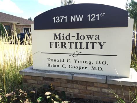 Mid iowa fertility. The Mini Route To Parenthood. When a woman or couple has trouble getting pregnant, assisted reproductive technology (ART) can help. In vitro fertilization is a highly effective ART approach.With IVF, multiple eggs are retrieved from the body, combined with sperm in a lab, and then implanted into the uterine wall to achieve a viable pregnancy. 
