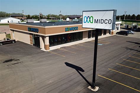 Minot Customer Experience Center. 717 20th Ave. SE Minot, ND 58701. Hours: Monday-Friday: 8:30 am-5:30 pm ... with another company and switch to Midco. Minimum .... 