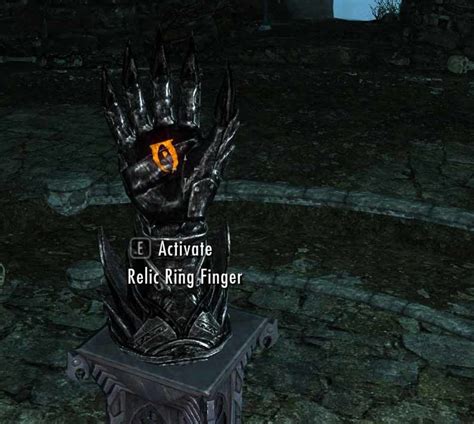 Midden dark relic. The Midden Dark. The lower level of The Midden is called The Midden Dark and contains a number of interesting things. Daedric Relic. Velehk Sain is imprisoned with the relic hand in the dungeon. 