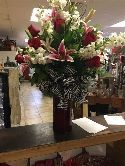 Midland Florist. Midland TX Flower Delivery. Avas Flowers …