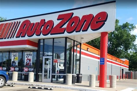 At AutoZone, we have put customers first since 1979, when our first store was opened in Forrest City, Arkansas. As the leading retailer and a leading distributor of automotive replacement parts and accessories with stores in the U.S., Puerto Rico, Mexico and Brazil; AutoZone has been committed to providing the best parts, prices and customer service …. 