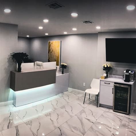 Fashion District Dental located at 1410 Broadway, New York, NY 10018 - reviews, ratings, hours, phone number, directions, and more..