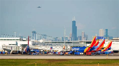 Another good bet for avoiding a delay at Chicago's Midway Airport is to fly in the mid to late morning. The busiest times of day at Midway are between 5 a.m. and 8:30 a.m., and 3 p.m. to 6 p.m., on weekdays, as evidenced by the length lines at security gates. But the later you fly in the day, there is a greater chance of a domino effect of ...