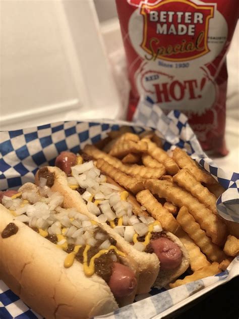 Midwest coney connection. Top 10 Best Chili Dog in Houston, TX - March 2024 - Yelp - Midwest Coney Connection, Good Dog Houston - Heights, Wacked Out Weiner, Wienerschnitzel, That's My Dog, House of Fries, Ron's Hamburgers & Chili, The Hot Dog Shop, JCI- James Coney Island- … 